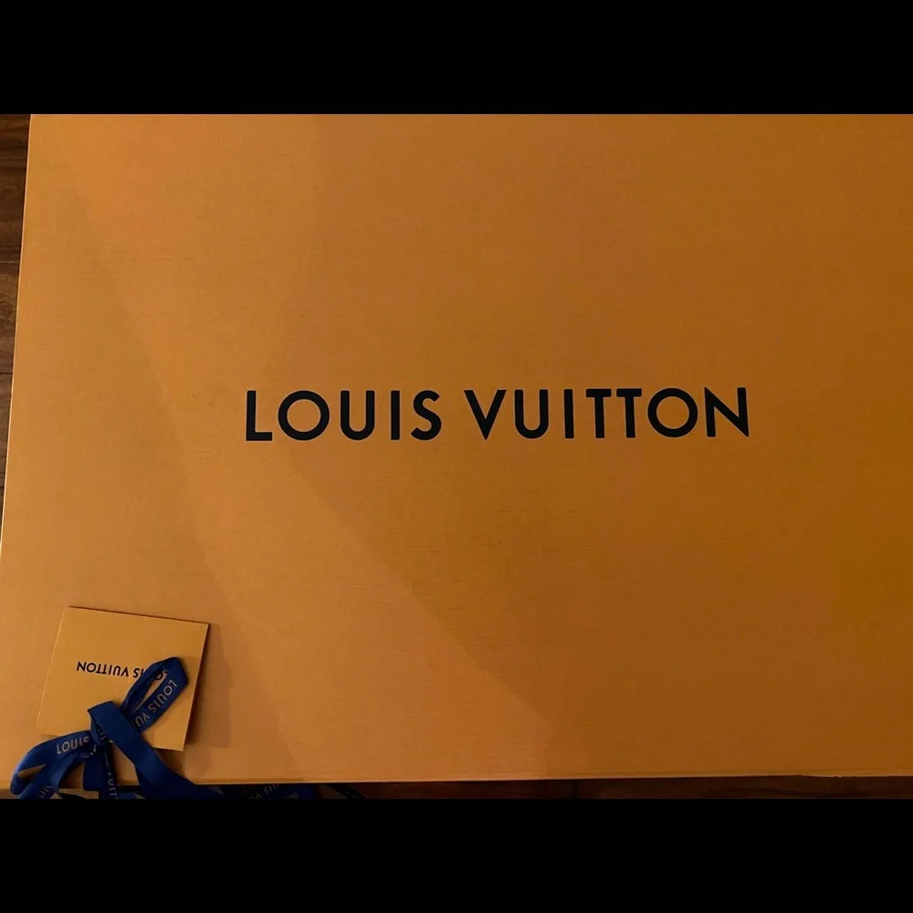 NWT!! Brand New!!! NEVER USED keepall 55 - Picture 8 of 10